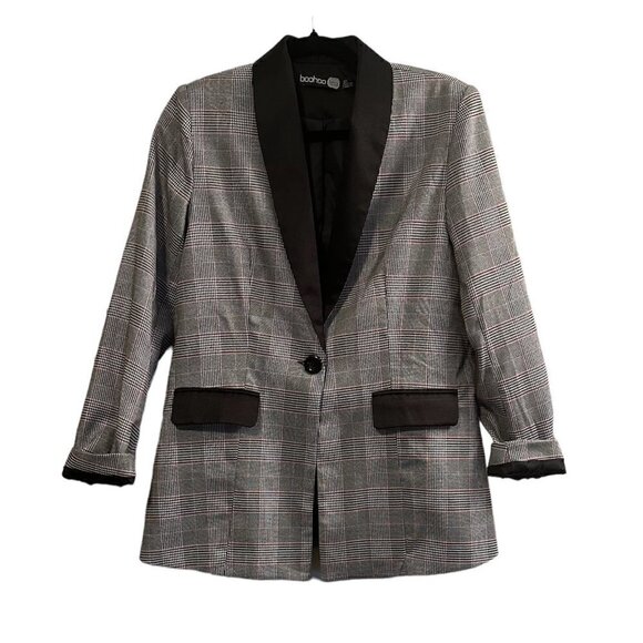 Boohoo Petite exclusive petite contrast lapel blazer in check Women's 2 Petite - Picture 1 of 6